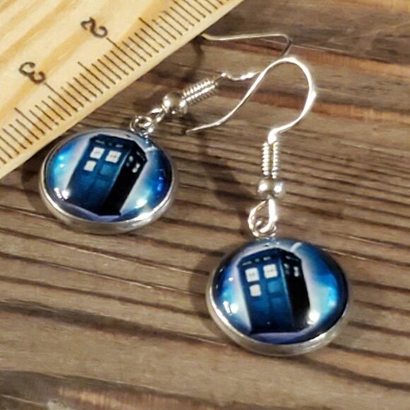 Handcrafted TARDIS in Space Doctor Who Earrings - Picture 5 of 6